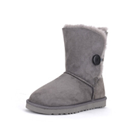 Snow boots